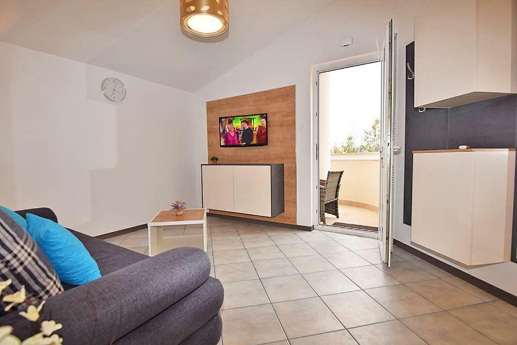 Mare Medulin Apartment Екстериор снимка