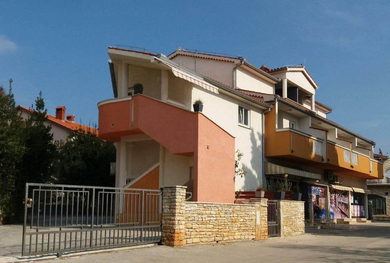 Mare Medulin Apartment Екстериор снимка